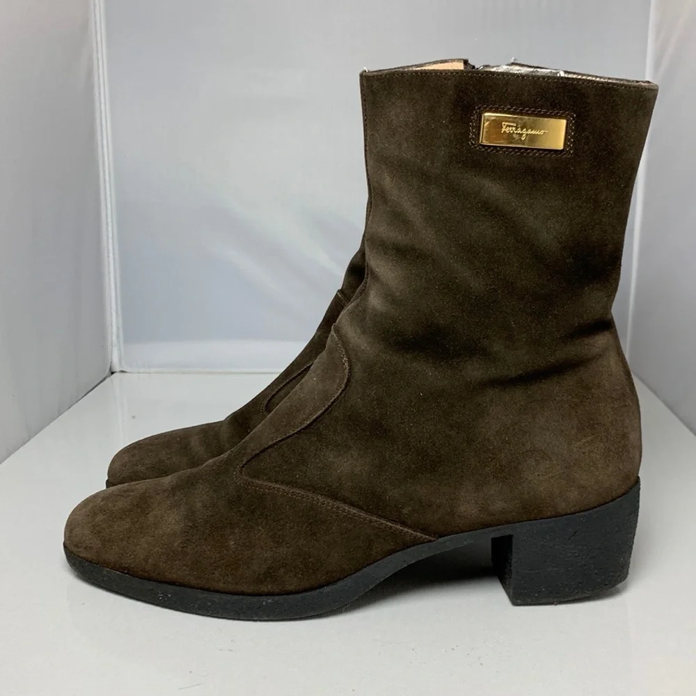 Women's Salvatore Ferragamo LAPO Suede Boots Sz 5.5 AA Brown Mustang Buc zipper - Picture 1 of 11
